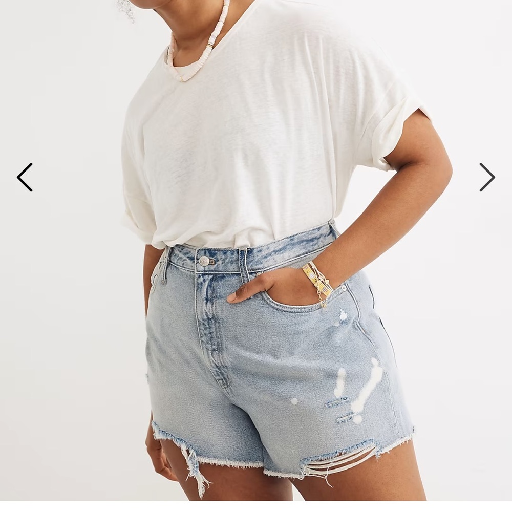 Madewell distressed mom jean short